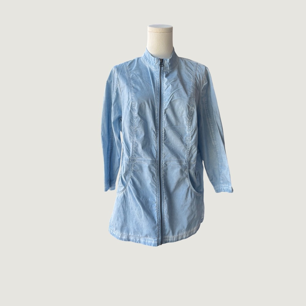 Chico's Zenergy Jacket Size 2 Blue Denim Style Zip Up Lace Up Sides Lightweight